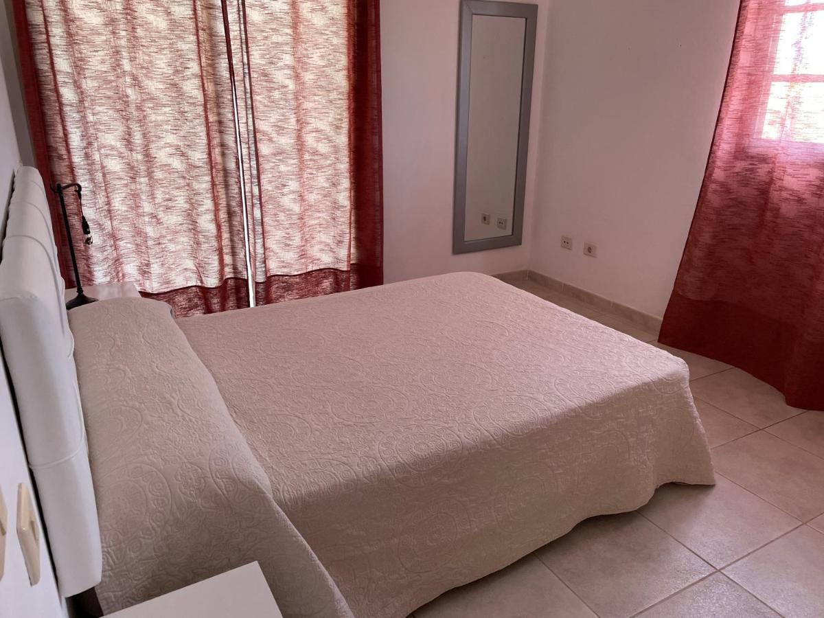 Calle Eusebio Carballo Estevez Corralejo Eksteriør billede