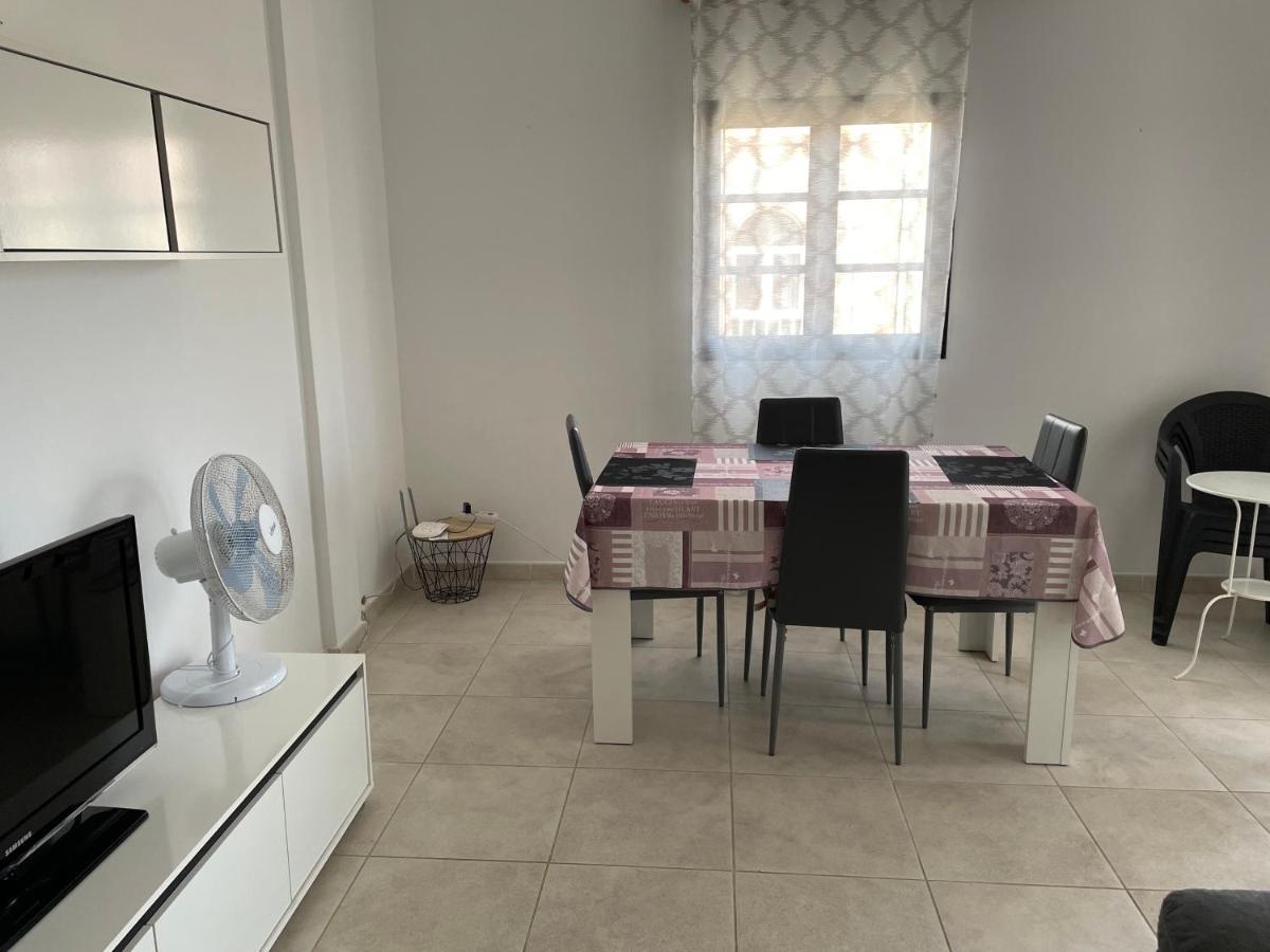 Calle Eusebio Carballo Estevez Corralejo Eksteriør billede